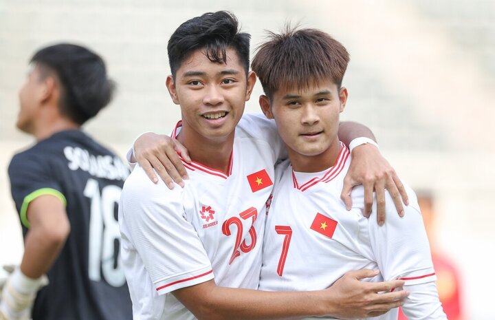 kqbd lu Trực tiếp bóng đá U20 Việt Nam 5-0 U20 Bhutan: Công Phương kiến tạo, ghi bàn